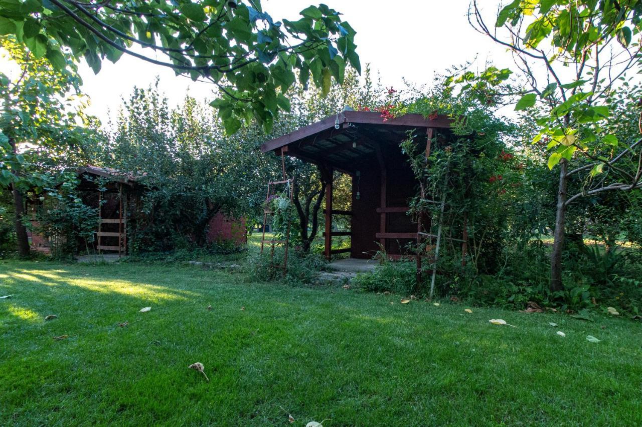 La Livada Villa Greci Exterior photo